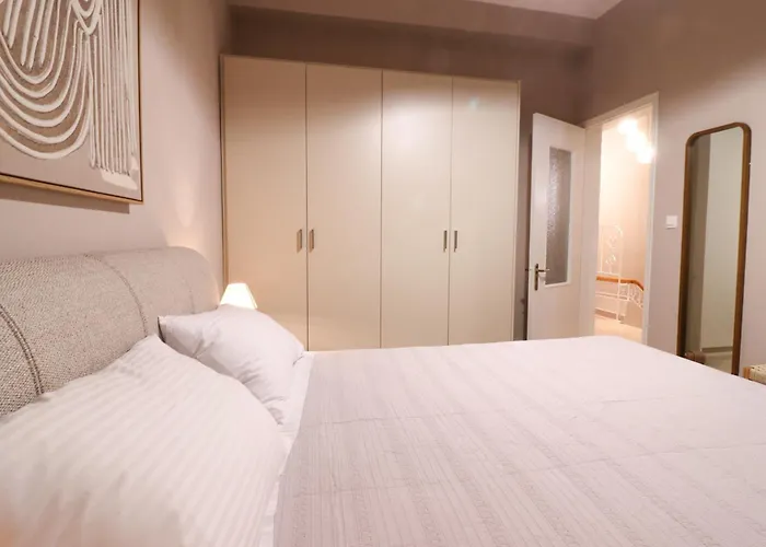 Apartment Urban Retreat 72 Ermoupoli