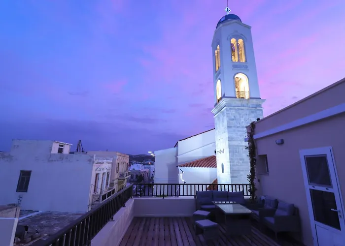 Urban Retreat 72 * Ermoupoli